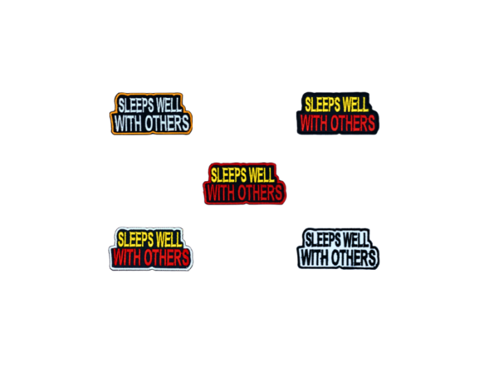 Sleeps well with others - Patch  Mærke